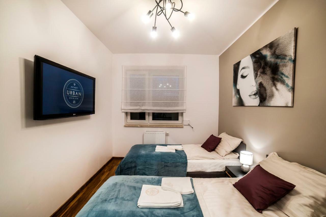 Urban Apart Uniejow Apartment ภายนอก รูปภาพ