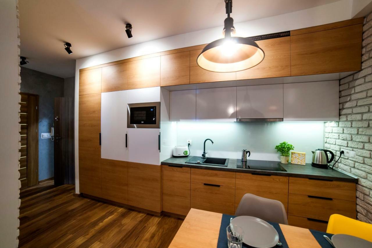 Urban Apart Uniejow Apartment ภายนอก รูปภาพ
