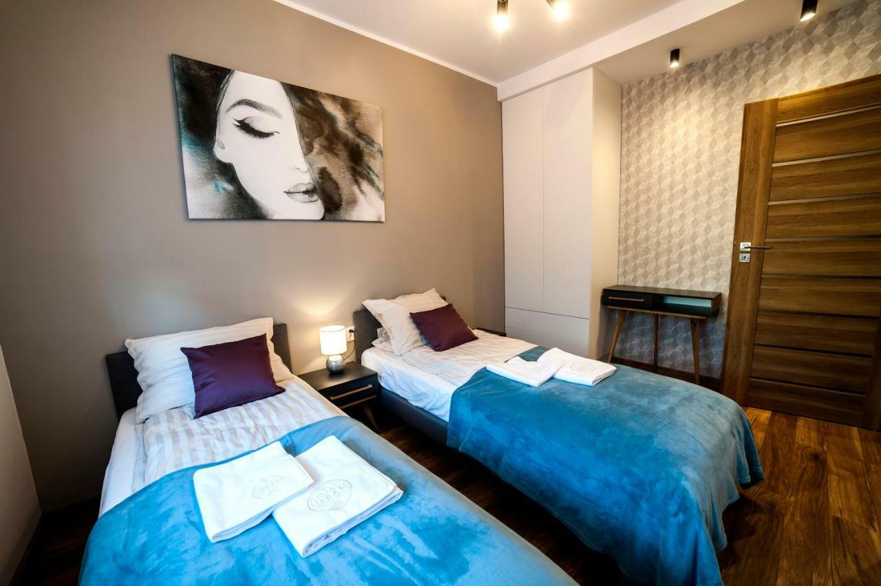 Urban Apart Uniejow Apartment ภายนอก รูปภาพ