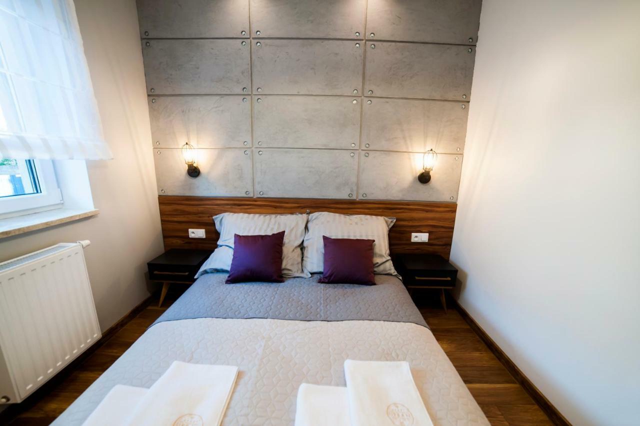Urban Apart Uniejow Apartment ภายนอก รูปภาพ
